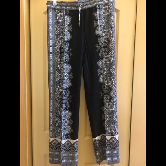 Rose & Thyme Pants - Lovely jazzy Palazzo Pants
